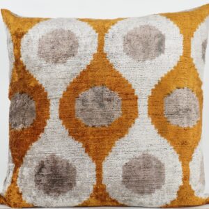 KISSENHÜLLE HANDMADE SILK/ VELVET SAFRAN-GREIGE-OFFWHITE