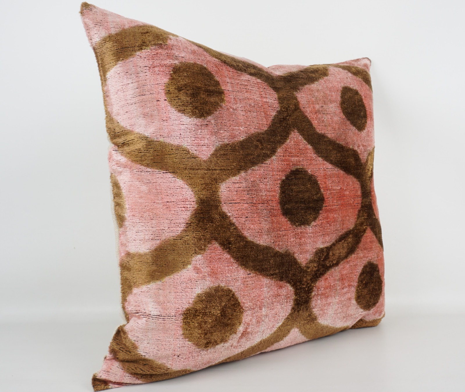 KISSENHÜLLE HANDMADE SILK/ VELVET ROSE-HELLBRAUN