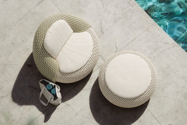 dedon-mood-hero-atolo-lounge-chair-footstool-4x5