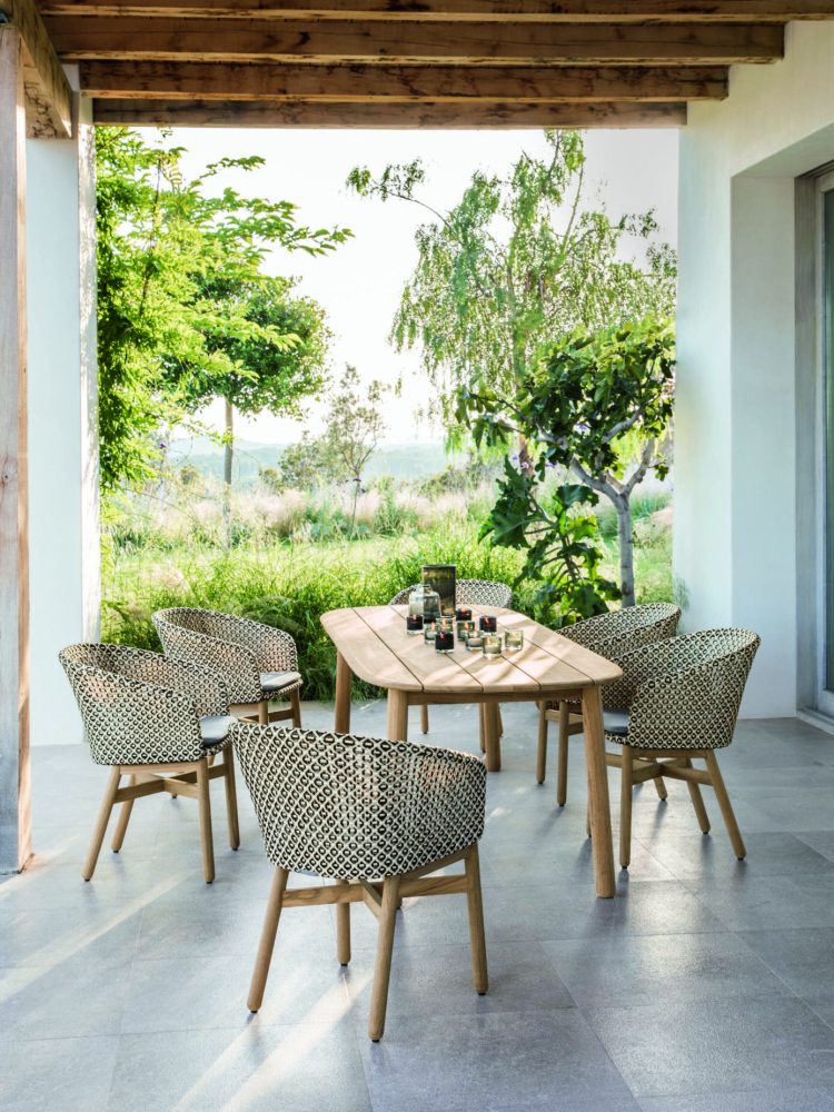 dedon-mood-mbrace-dining